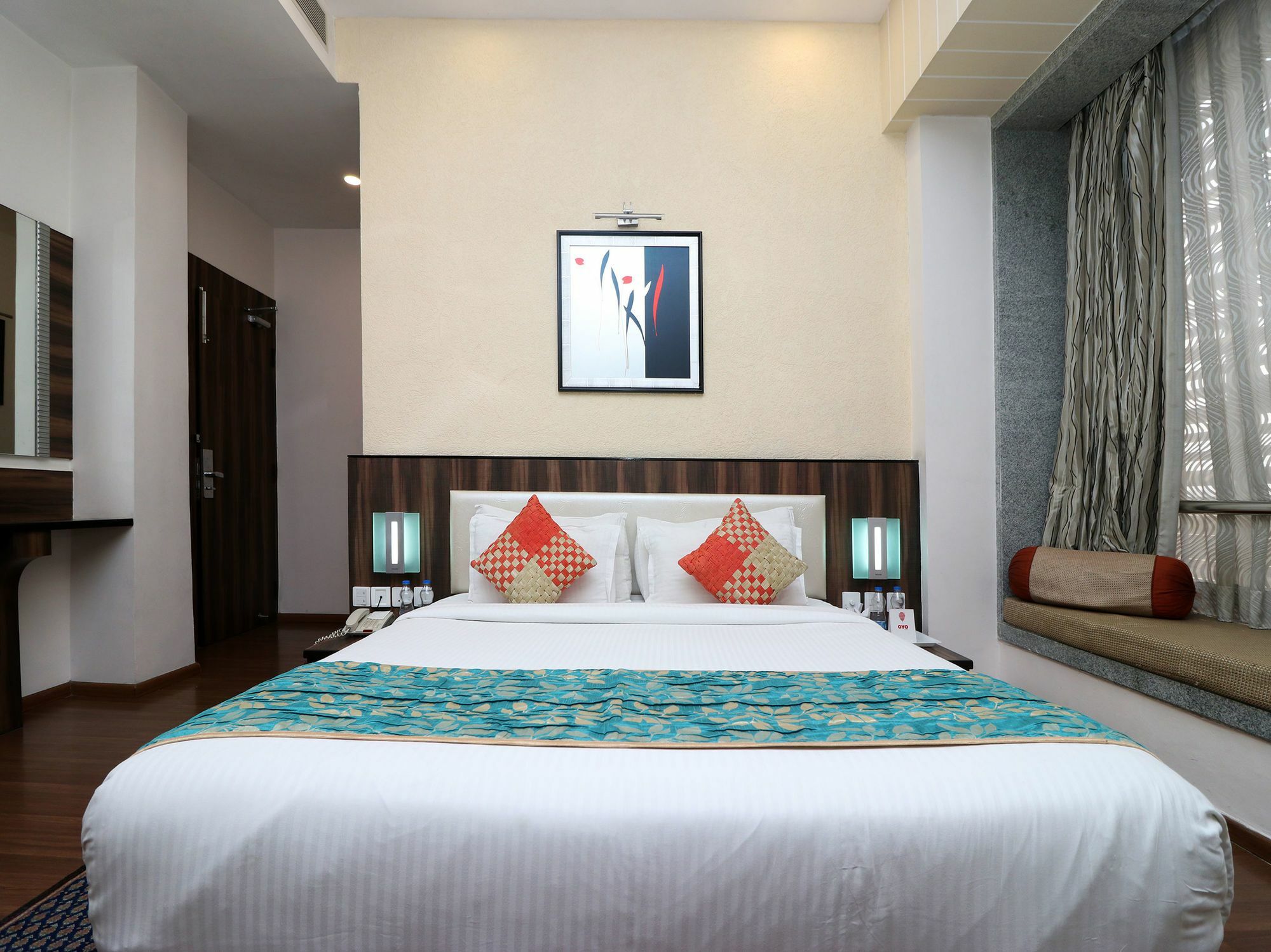 Hotel Dayal International, ジャムシェードプル エクステリア 写真